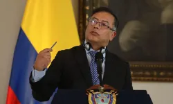 Kolombiya Cumhurbaşkanı Petro'dan selefi Duque'ye Küba eleştirisi