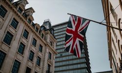"Birleşik Krallık ekonomisi resesyonun kıyısında" uyarısı