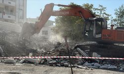 Adıyaman'da ağır hasarlı binaların yüzde 55'inin yıkımı tamamlandı
