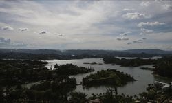 Kolombiya'nın turistik kasabası: "El Penon de Guatape"