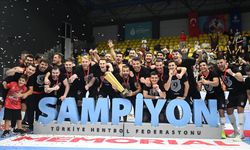 Hentbol Erkekler Süper Kupa'da şampiyon Beşiktaş Safi Çimento oldu