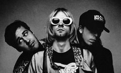 Tarihte Bugün: Nirvana'nın "Smells Like Teen Spirit" şarkısı yayınlandı