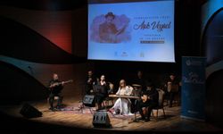 Aşık Veysel, Azerbaycan'da "Cumhuriyet'in Yüzü" konseriyle anıldı