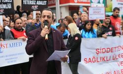Kocaeli'de 3 doktorun darbedilmesi protesto edildi