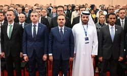 Bakan Kacır: Dost ve müttefik ülke Birleşik Arap Emirlikleri'yle ilişkilerimizi güçlendiriyoruz