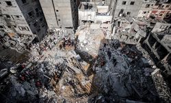 Gazze Şeridi’ndeki yıkım görüntülendi