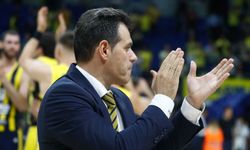 Fenerbahçe Beko Başantrenörü Itoudis: En iyi basketbolumuzu oynayamasak da maçı kazanmayı başardık
