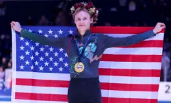 Ilia Malinin, Skate America'da kişisel rekor kırarak zaferi kutluyor