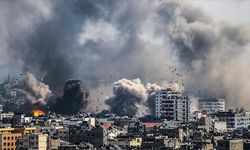 İsrail'in Gazze Şeridi'ne yönelik hava saldırıları sürüyor