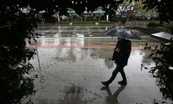Meteorolojiden Orta ve Doğu Karadeniz kıyı kesimi için kuvvetli yağış uyarısı