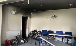 İngiltere'de İslam merkezinin kundaklanmasında polisin ihmalinin bulunduğu iddiası gündeme geldi