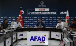 Hatay'da yapılan ilk köy tipi afet konutlarının hak sahipleri kurayla belirlendi