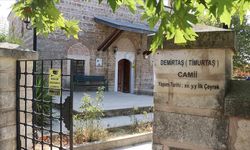 Edirne'de sınırdaki cami cuma, bayram ve teravih namazlarında ibadete açılıyor