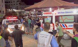 İsrail, Gazze'de hastane bombaladı 500 kişi öldü