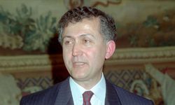 Ahmet Taner Kışlalı suikastının üzerinden 24 yıl geçti