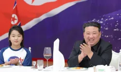 Kuzey Kore: Kim Jong Un, casus uydusu fırlatımından sonra 'uzay gücü'nü kutluyor