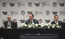 Beşiktaş'ta başkan adayı Hasan Arat, Samet Aybaba ile Feyyaz Uçar'ı basına tanıttı