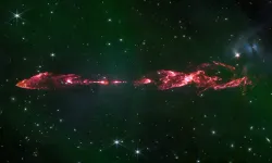 James Webb Teleskobu: Bebek yıldız dev jetler ve şoklar başlatıyor