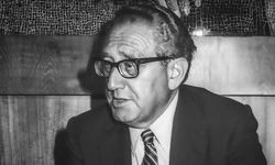 Nazi Almanyası'ndan kaçtı, savaş suçlarının altına imzasını attı: Henry Kissinger