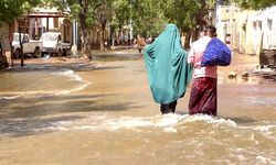 Somali'de şiddetli yağışlar ve seller insanları evinden etti