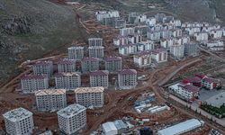 Depremin merkez üssü Elbistan'da yükselen afet konutları havadan görüntülendi