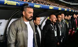 Sivasspor Teknik Direktörü Servet Çetin: Kızgınım ağzımdan kötü şeyler çıkabilir