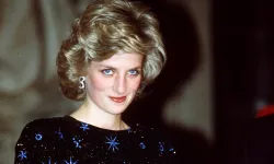 Prenses Diana'nın 80'lerde giydiği bu gece elbisesi açık artırma rekoru kırdı