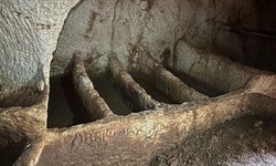 Perre Antik Kenti'ndeki kazılarda oda ve tuğla mezarlar ortaya çıktı