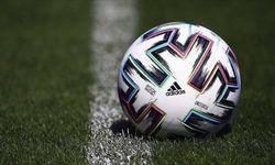 Futbolda menajerlik ücretleri 888,1 milyon dolar ile rekor kırdı