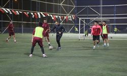 Depremzede Hataysporlu altyapı futbolcuları "A takım" hayaliyle top koşturuyor