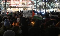 ABD'de yüzlerce kişi Hanuka Bayramı'nda "Gazze'de ateşkes talebiyle" gösteri düzenledi