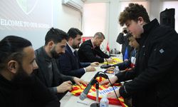 Kayserisporlu futbolcular öğrencilerle buluştu