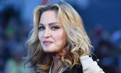 Madonna, konserlerini geç başlattığı iddiasıyla hayranları tarafından dava edildi