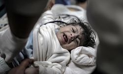İsrail, gece boyu sürdürdüğü saldırılarla Gazze'de çok sayıda kişiyi öldürdü ve yaraladı