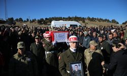 Şehit Sözleşmeli Er Emrullah Gülmez, Kahramanmaraş'ta son yolculuğuna uğurlandı