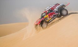 Dünyanın en zorlu yarışı Dakar Rallisi'nde heyecan başlıyor