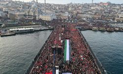 İstanbul’da şehitlere saygı ve Filistin'e destek için toplanıldı