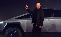 Tesla Cybertruck sahipleri paslanma sorunuyla karşı karşıya