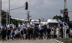 İsrail'de fanatik Yahudilerin Gazze'ye gönderilen yardımları engelleme girişimi sürüyor