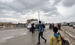 İsrail ordusu, Gazze'deki Aksa Üniversitesinin binalarını bombalayarak yıktı