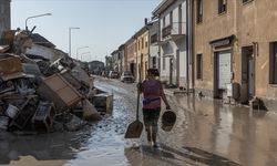 Küresel iklim değişikliğinin sebep olduğu sel felaketlerinin ekonomiye verdiği zarar artıyor