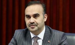Bakan Kacır: Alper Gezeravcı’nın dönüşü için beklemeye devam edeceğiz