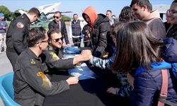 SOLOTÜRK pilotları İstanbul'da havacılık tutkunlarıyla buluştu