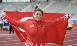 Milli sporcu Özlem Becerek, Avrupa Atmalar Kupası'nda altın madalya kazandı