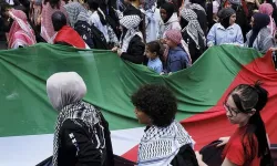 Sydney Üniversitesi yetkilileri, Filistin destekçilerini İsrailli temsilcilerle aynı odaya kilitledi