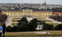 Viyana'ya giden turistlerin gözdesi: Schönbrunn Sarayı