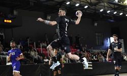 Beşiktaş Safi Çimento, İzmir Büyükşehir Belediyespor'u 34-23 mağlup etti