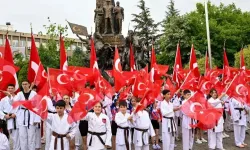 Arnavutluk’ta 19 Mayıs Atatürk'ü Anma, Gençlik ve Spor Bayramı kutlandı