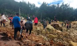 Papua Yeni Gine'deki toprak kayması: Çok sayıda ölü var