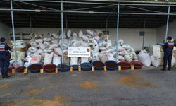 Mersin'de 10 ton kaçak tütün ele geçirildi